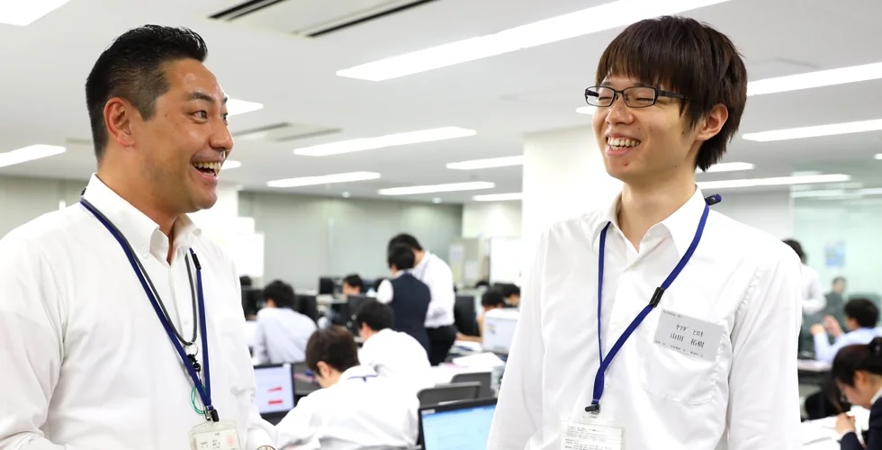 2019年　新卒エンジニアブログの研修担当者との写真